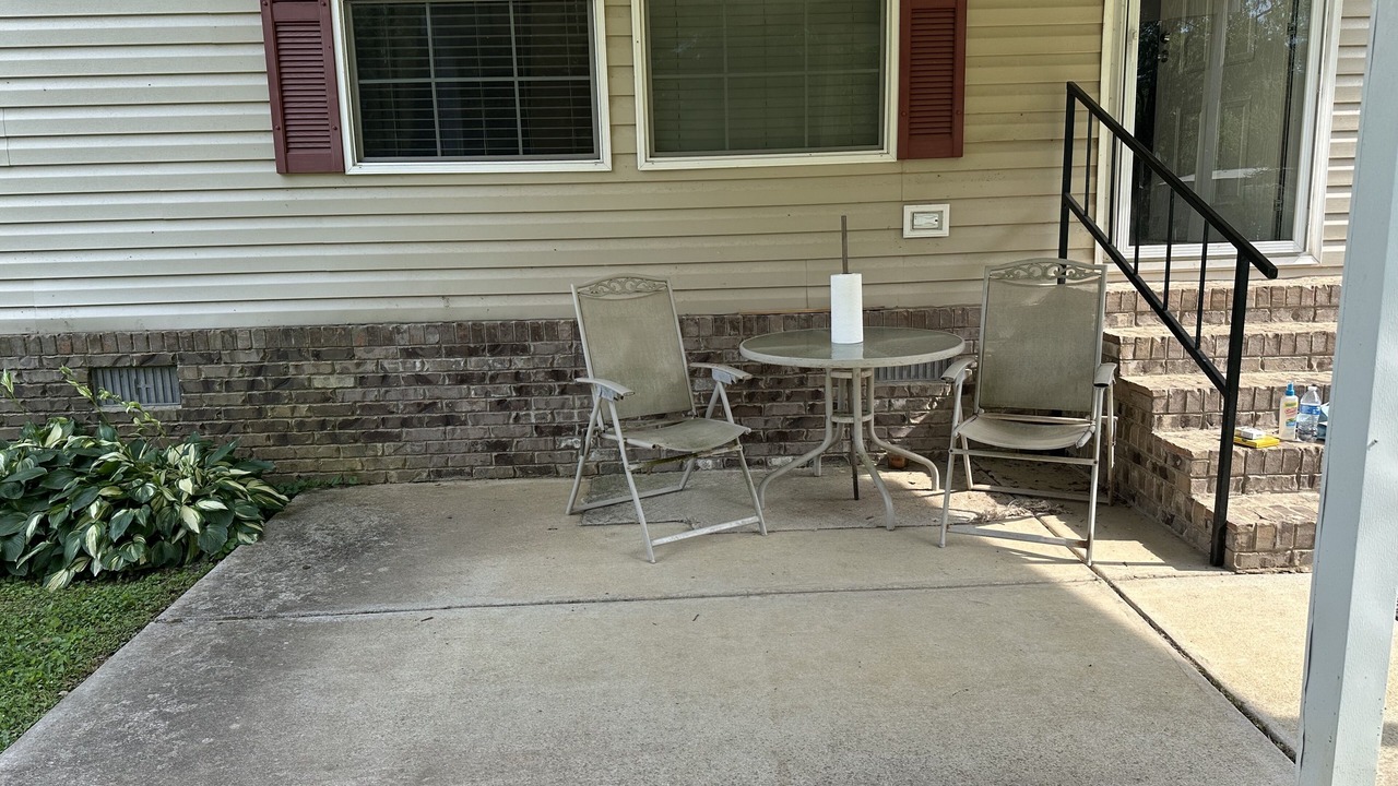 Photo of Patio Balcony in Water Valley
