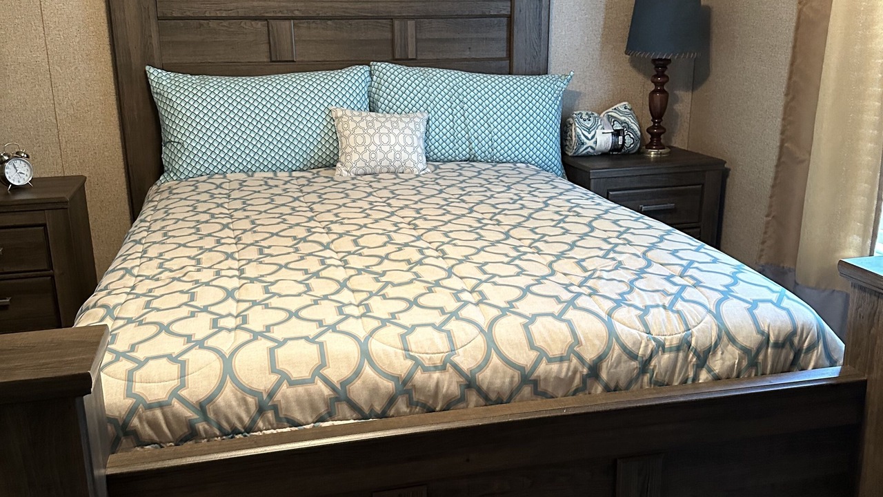 Photo of Bedroom in Water Valley