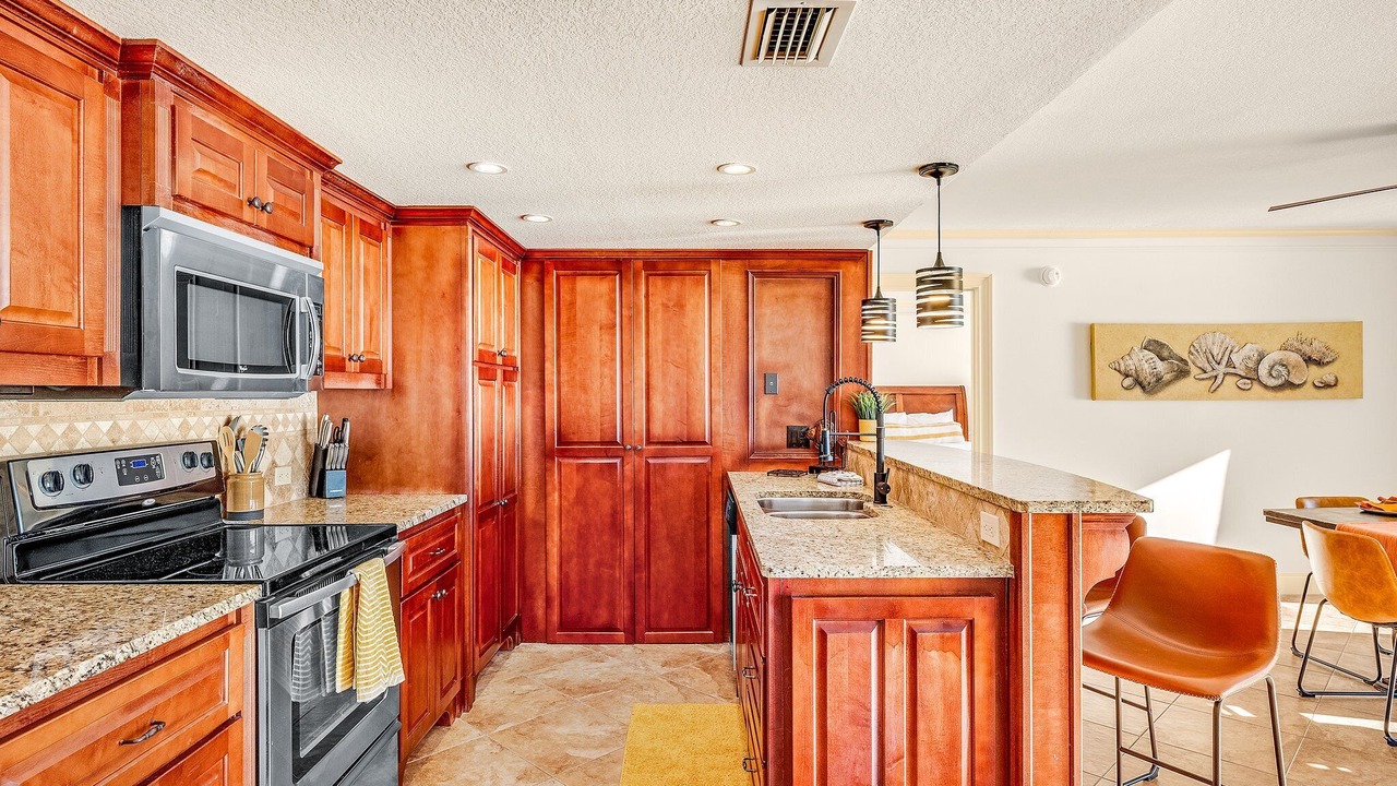 Photo of Kitchen in Summer Breeze