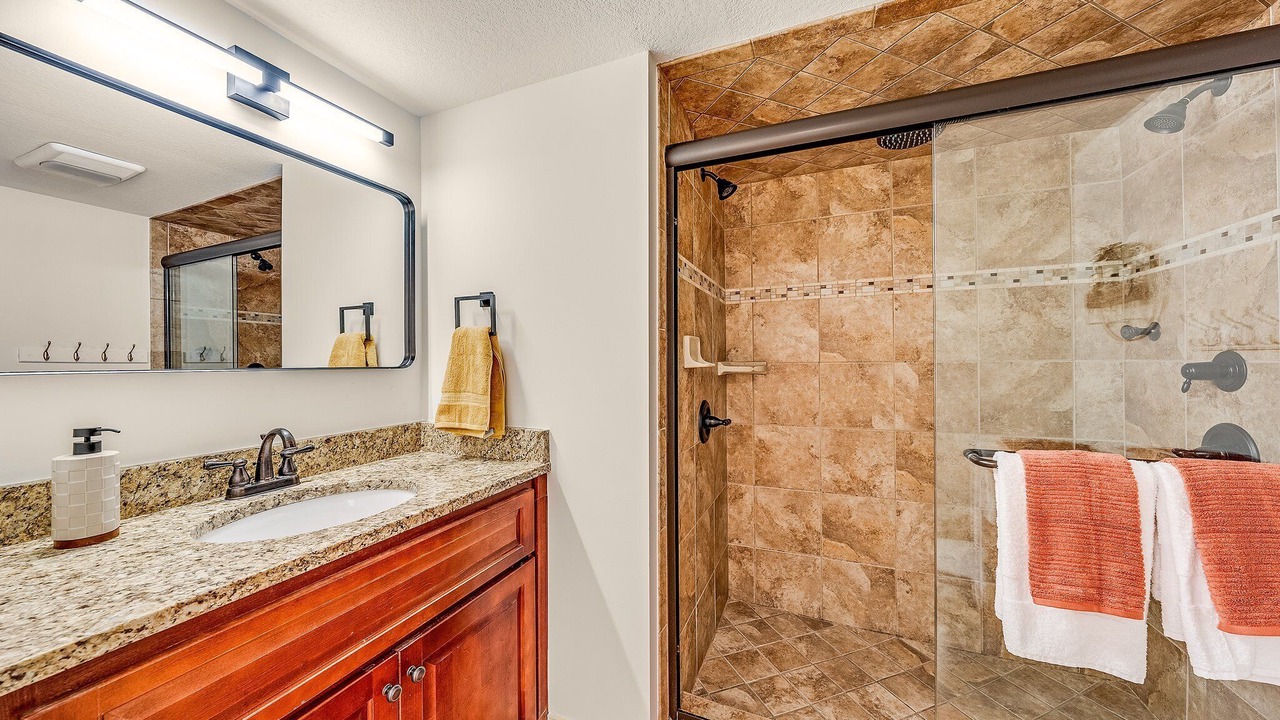 Photo of Bathroom in Summer Breeze