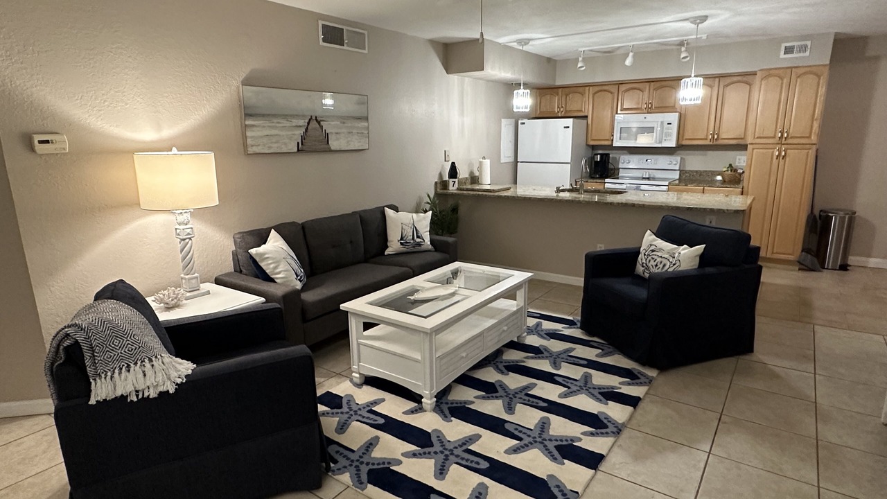 Photo of Livingroom in Tierra Verde