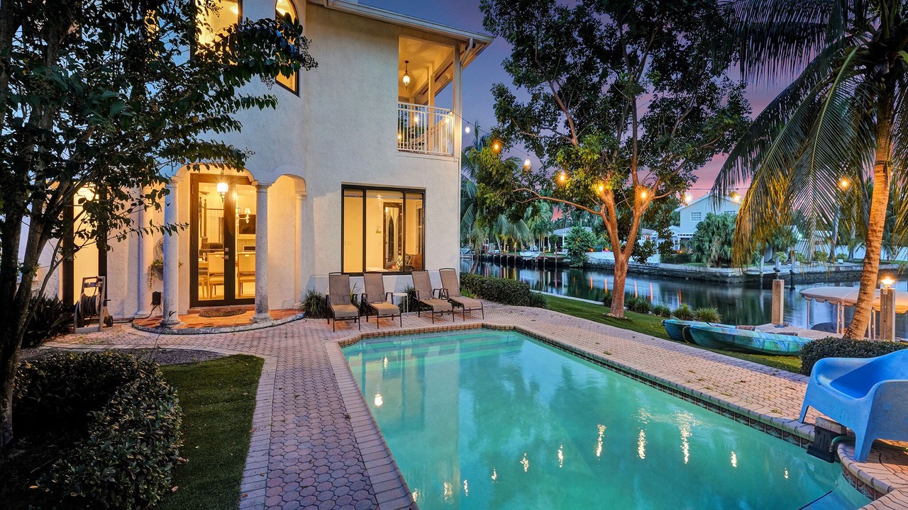 Photo of Outdoor in Wilton Manors