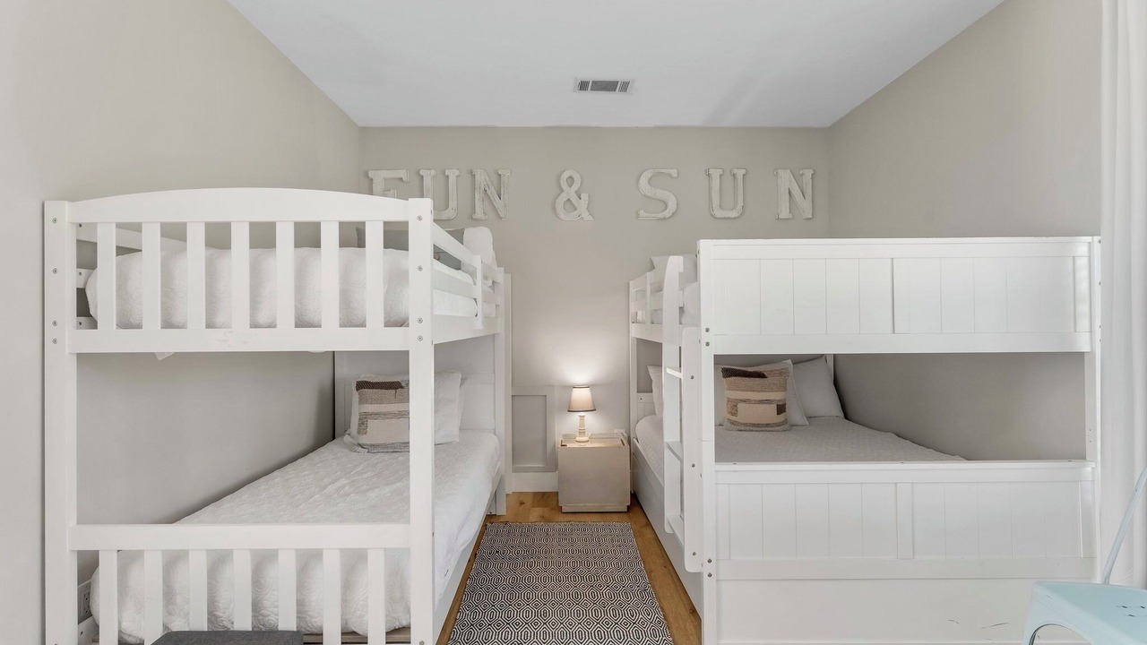 Photo of Bedroom in Crystal Beach