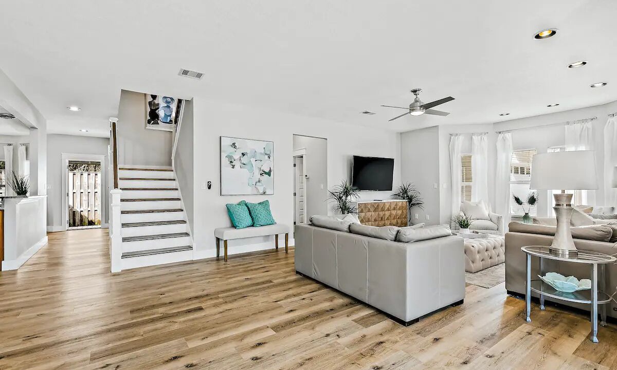 Photo of Livingroom in Crystal Beach
