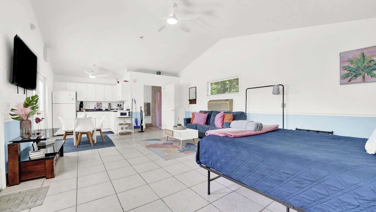 Photo of Bedroom in Lynn Haven