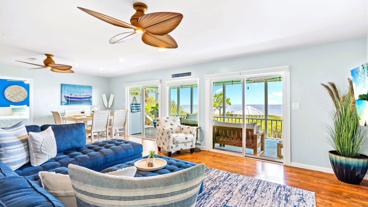 Photo of Bedroom in Alligator Point