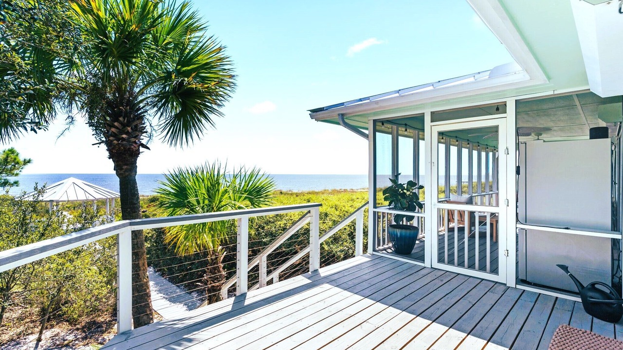 Photo of Patio Balcony in Alligator Point