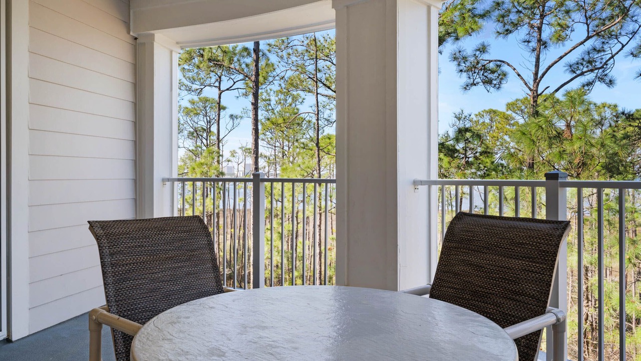 Photo of Patio Balcony in Baytowne Wharf