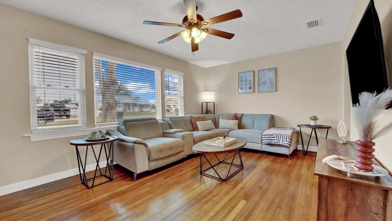 Photo of Bedroom in Lynn Haven