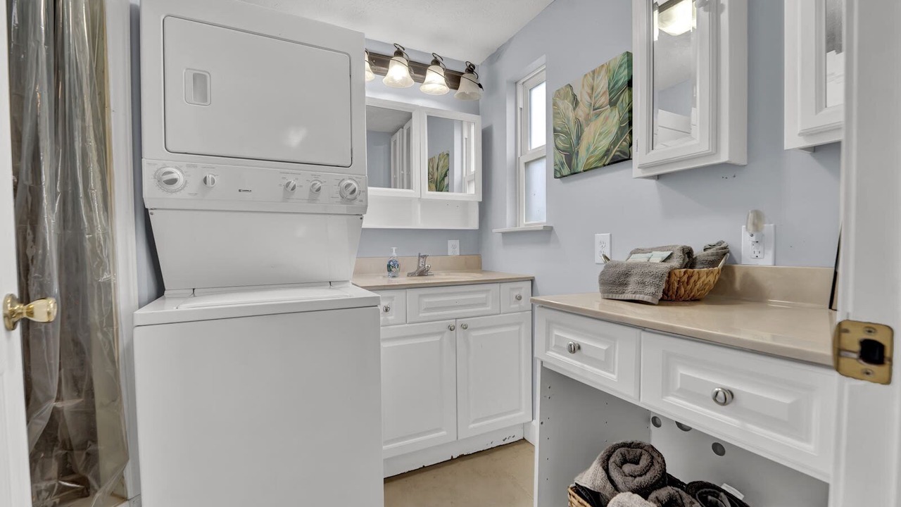 Photo of Bathroom in Lynn Haven