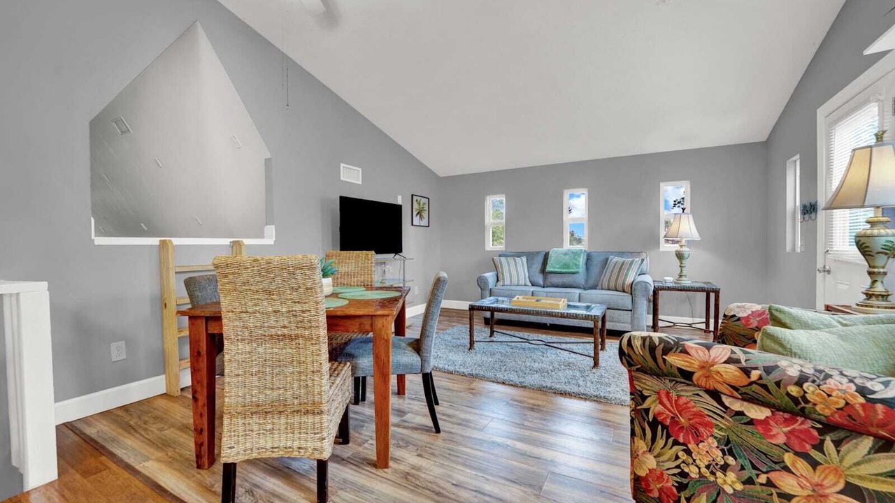 Photo of Bedroom in Lynn Haven