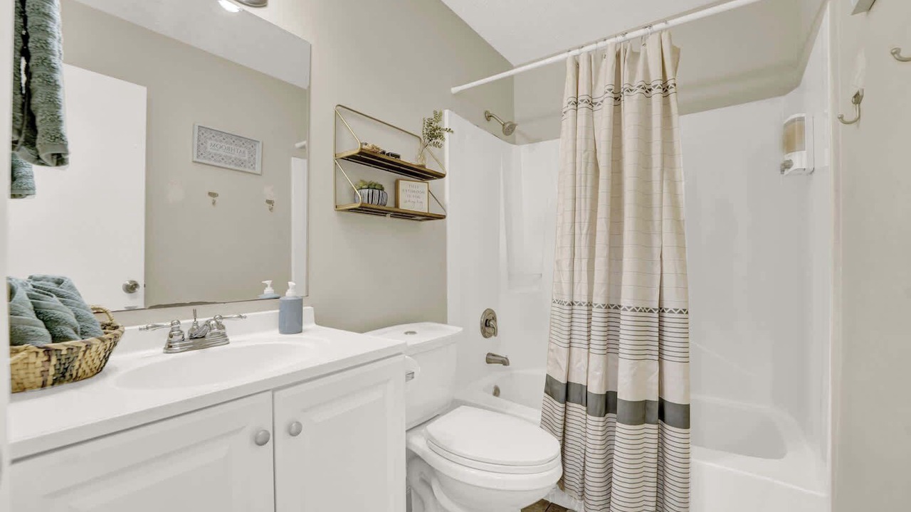 Photo of Bathroom in Lynn Haven