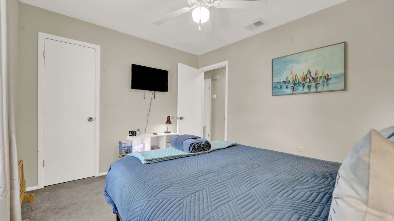 Photo of Bedroom in Lynn Haven