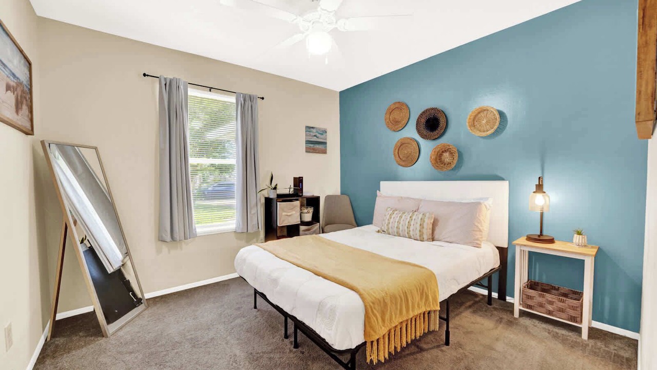Photo of Bedroom in Lynn Haven