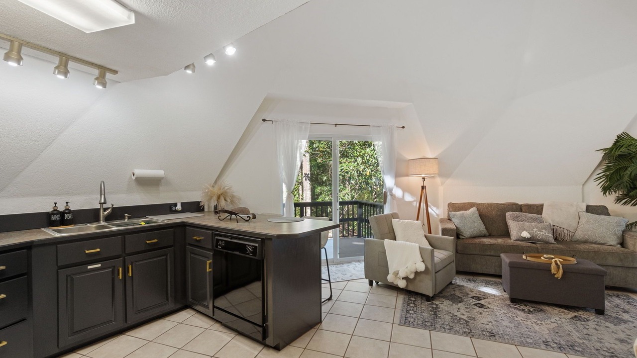 Photo of Livingroom in Stone County