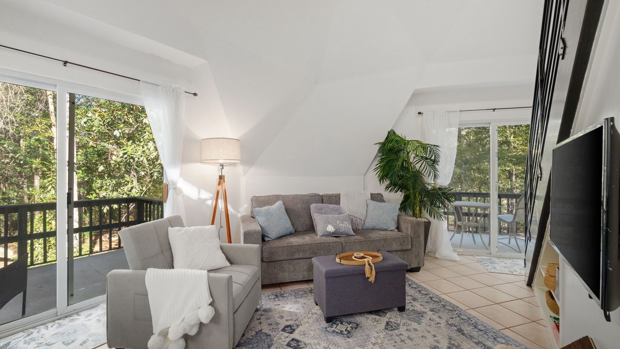 Photo of Livingroom in Stone County