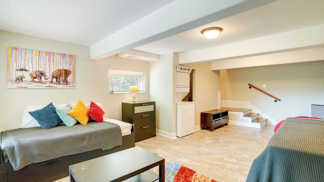 Photo of Bedroom in Avinger