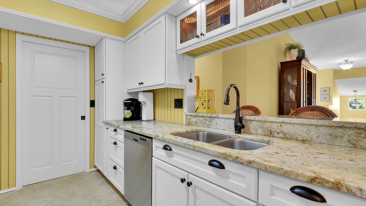 Photo of Kitchen in Pelican Bay