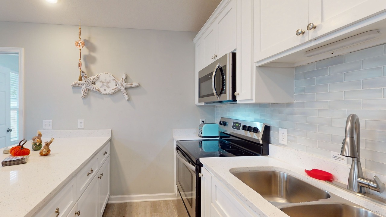 Photo of Kitchen in Treasure Cove