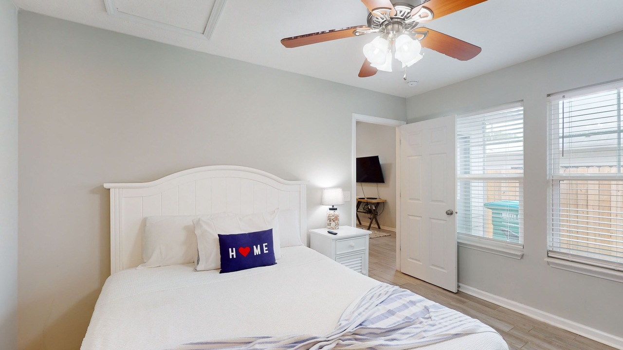 Photo of Bedroom in Treasure Cove