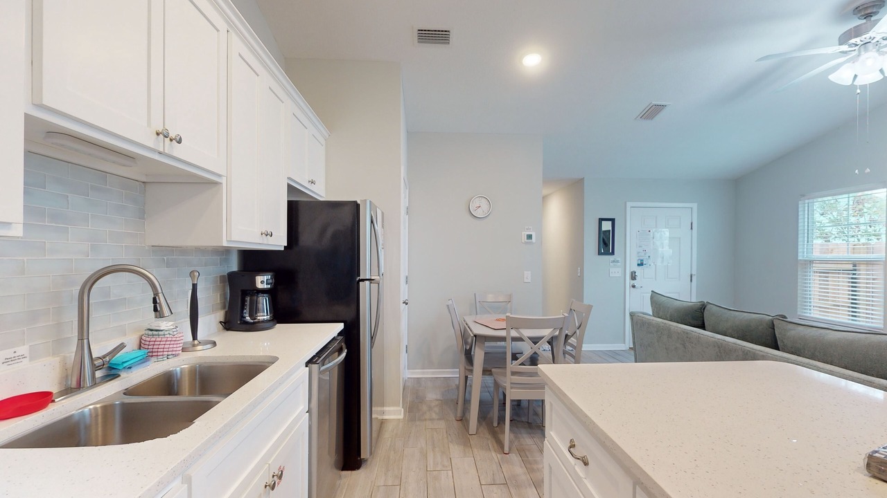 Photo of Kitchen in Treasure Cove