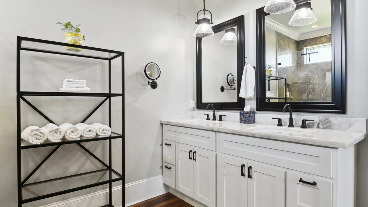 Photo of Bathroom in Gulfport
