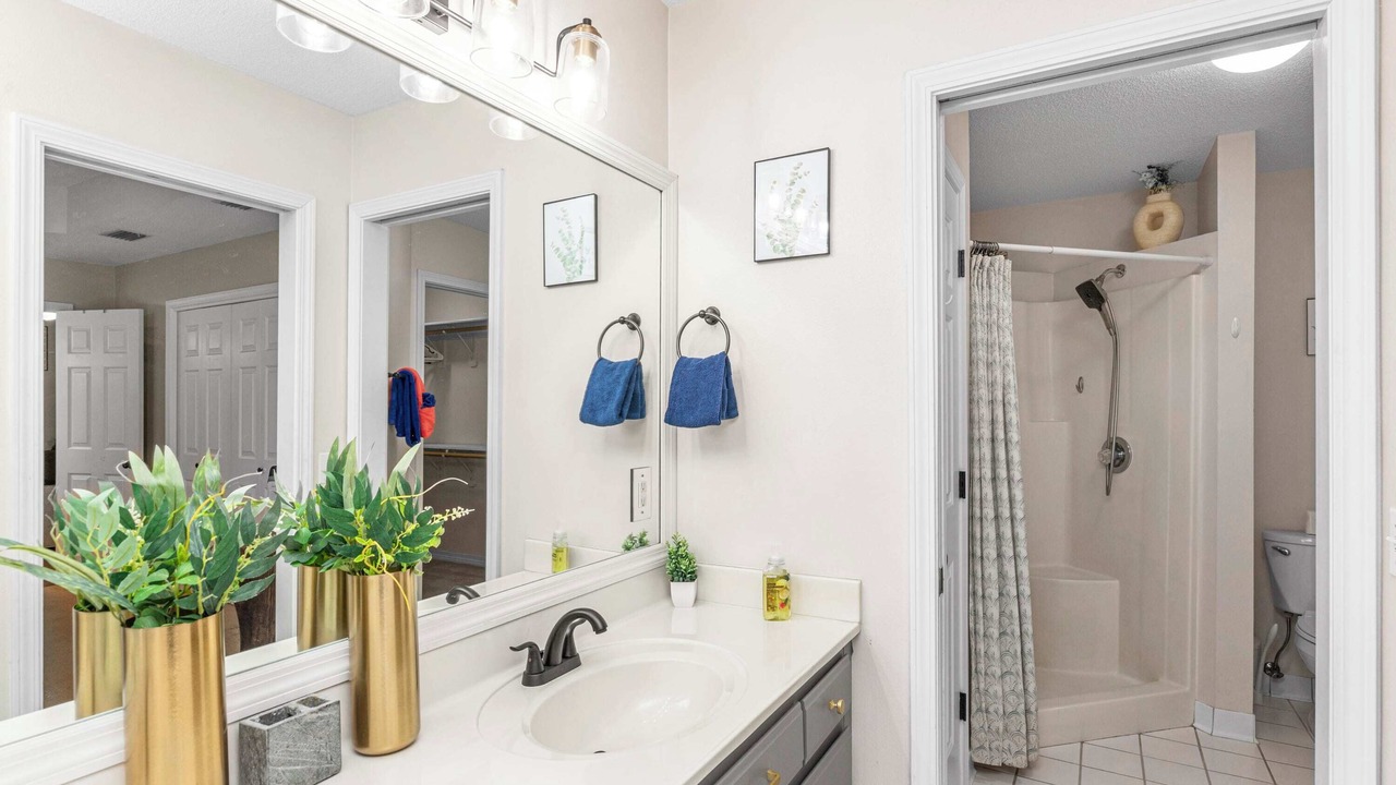 Photo of Bathroom in Navarre