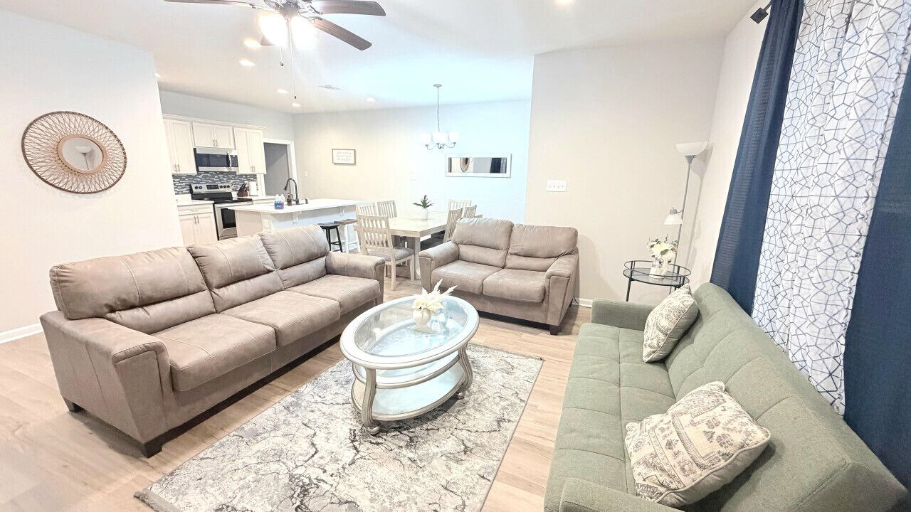 Photo of Livingroom in Highlands - Perkins