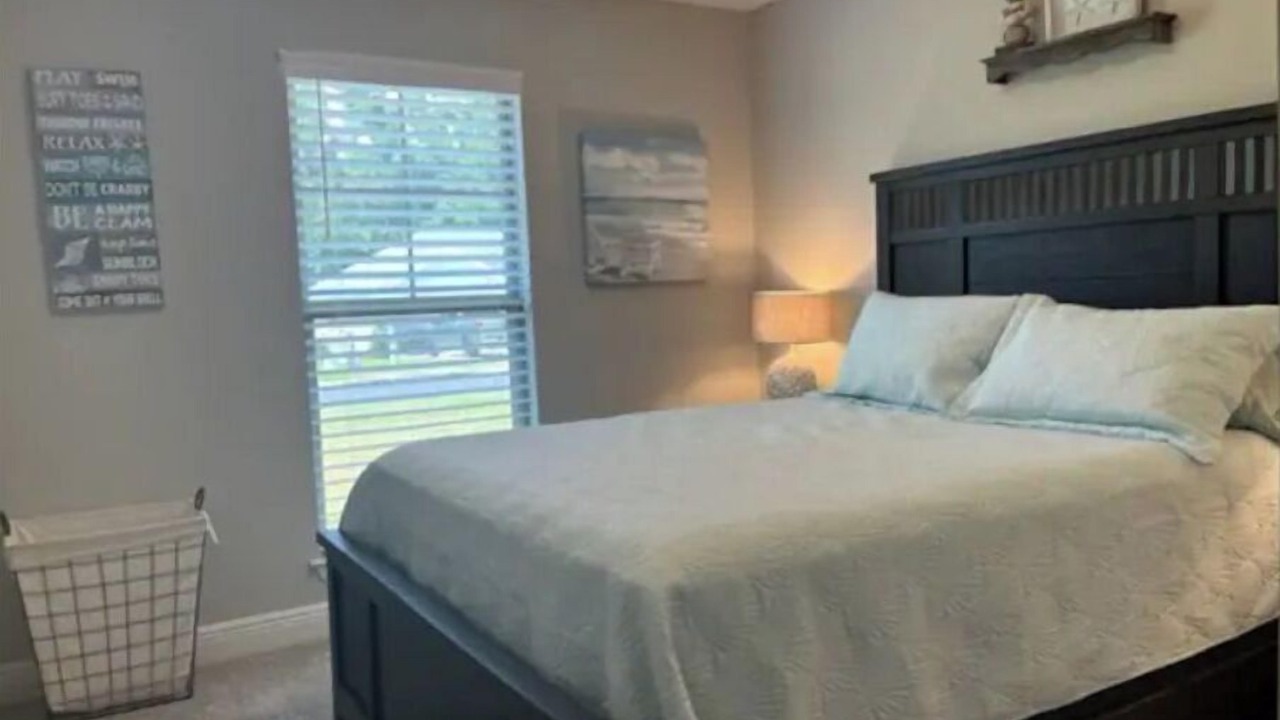 Photo of Bedroom in Lillian