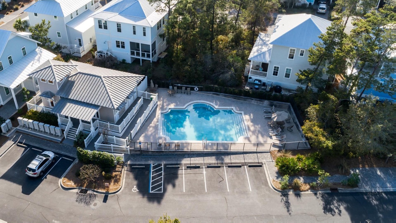 Photo of Outdoor in Lakeside at Blue Mountain Beach