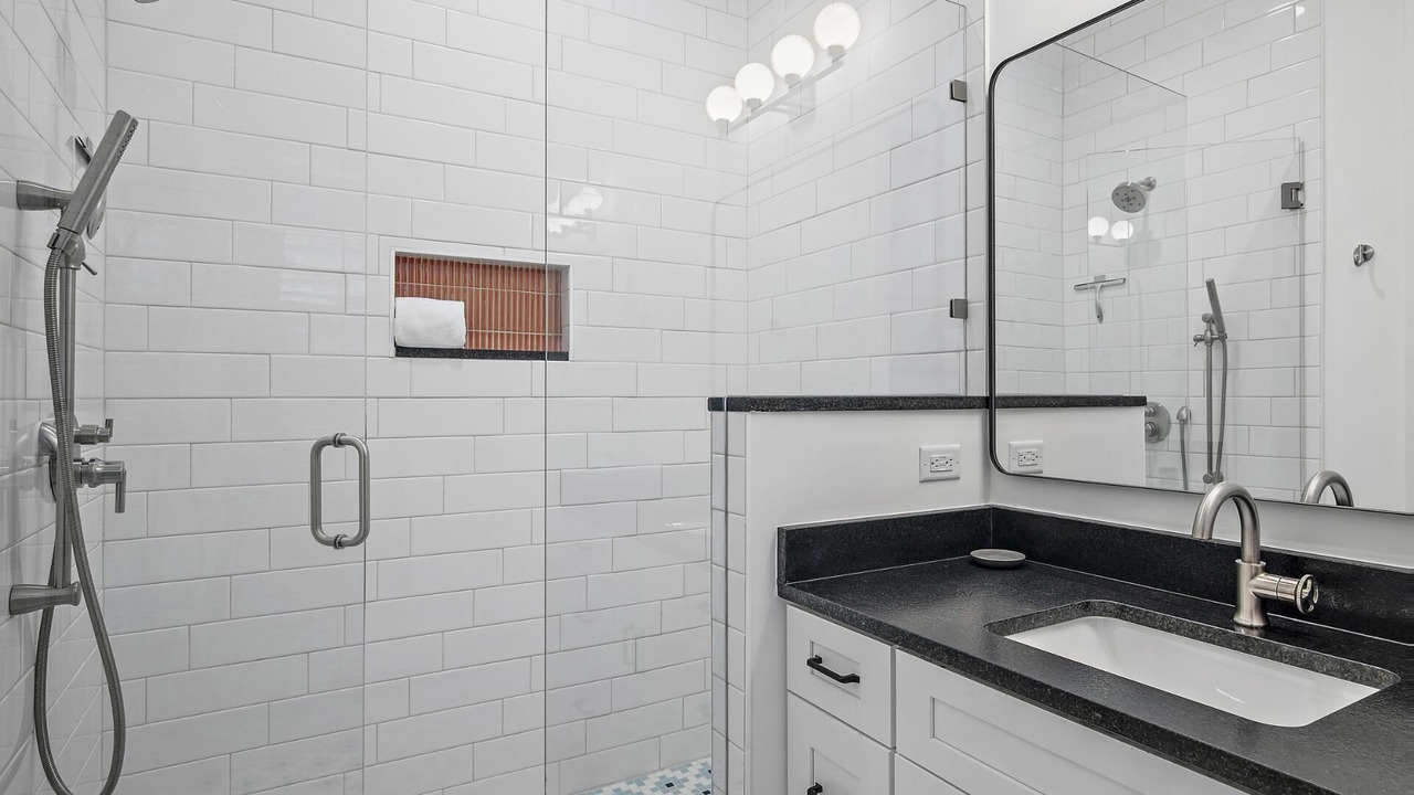Photo of Bathroom in Lakeside at Blue Mountain Beach