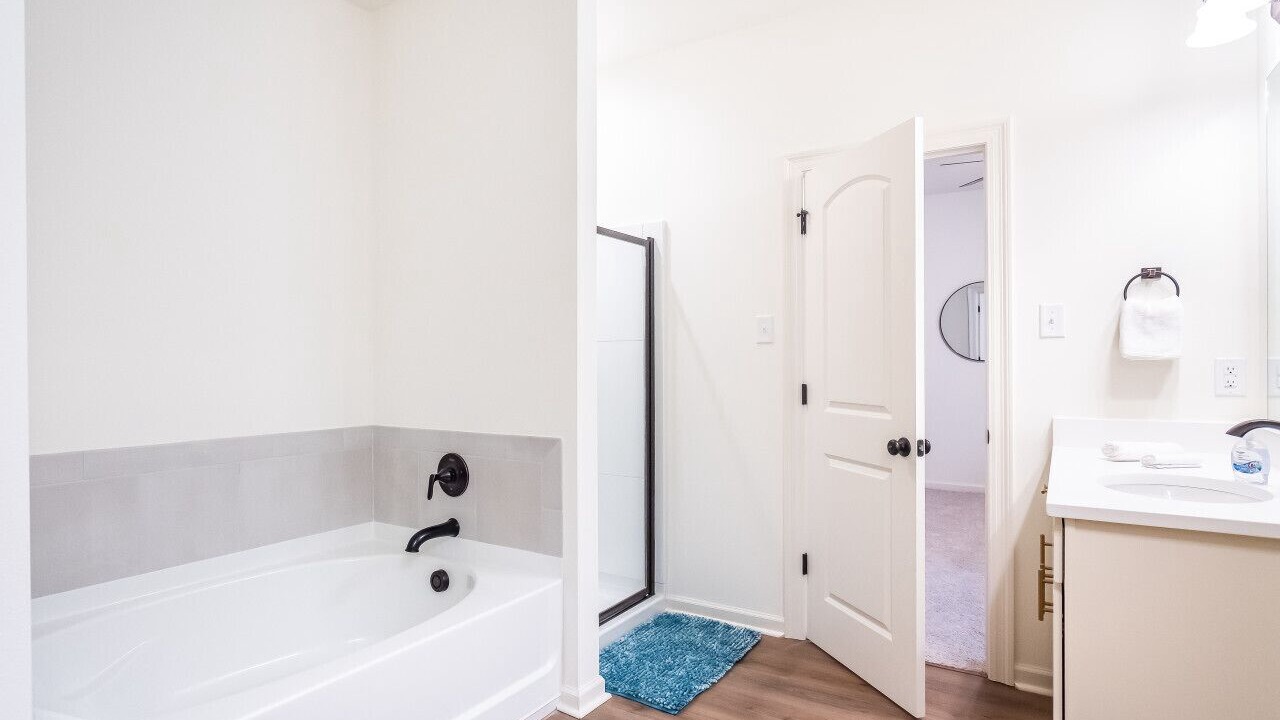 Photo of Bathroom in Highlands - Perkins