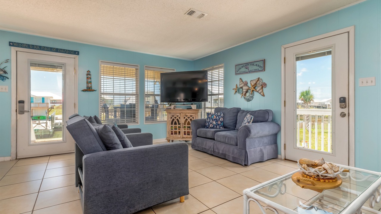 Photo of Bedroom in Silver Cay