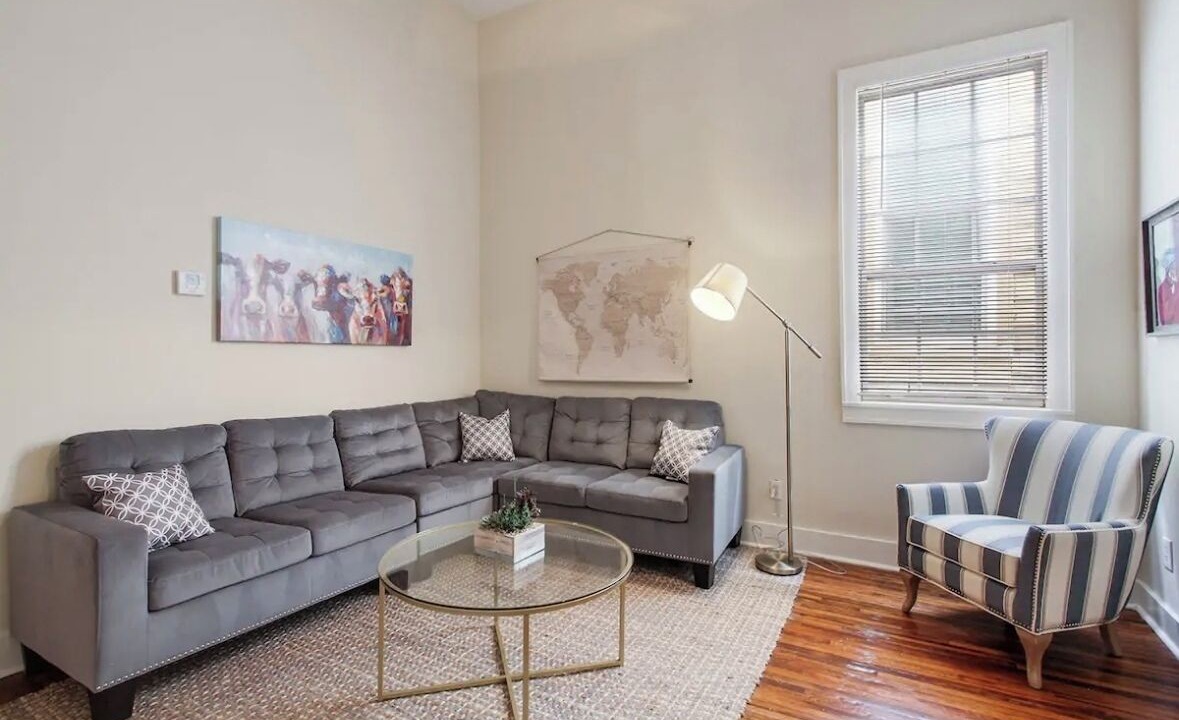 Photo of Livingroom in South 7th Ward