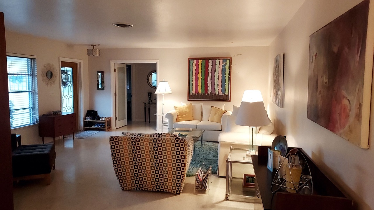 Photo of Livingroom in Venice Gardens