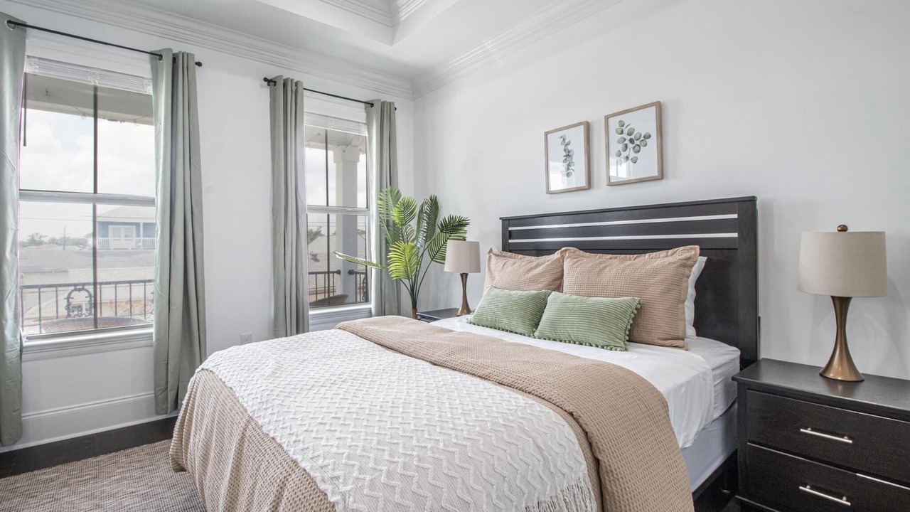 Photo of Bedroom in Broadmoor