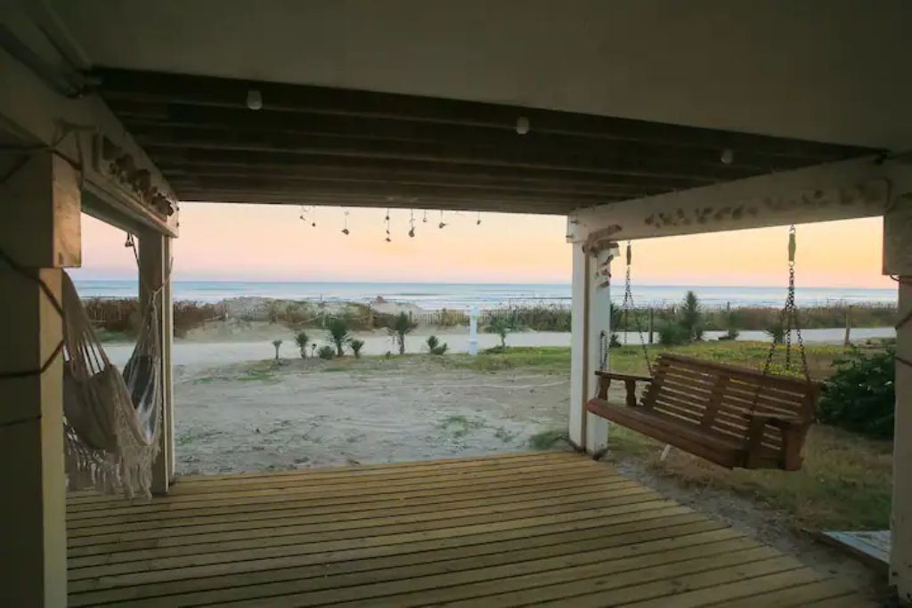 Photo of Patio Balcony in Bermuda Beach