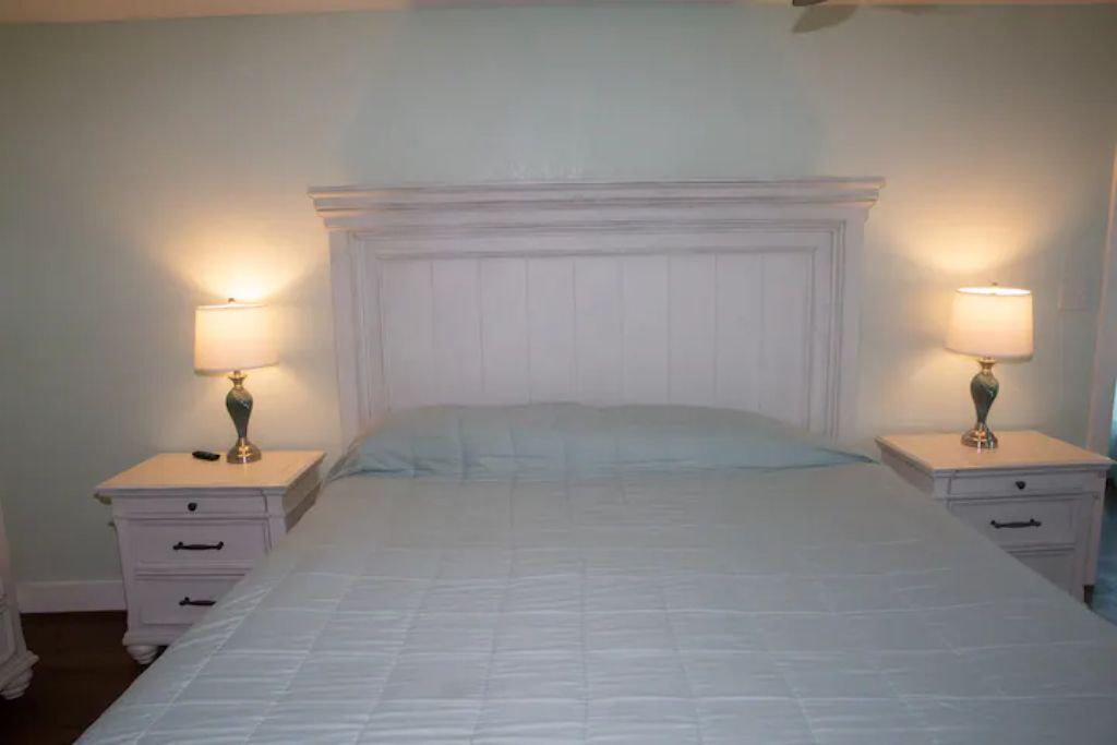 Photo of Bedroom in Bermuda Beach