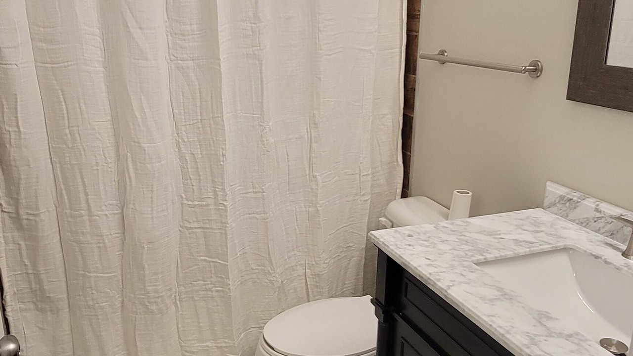 Photo of Bathroom in Ocean Springs