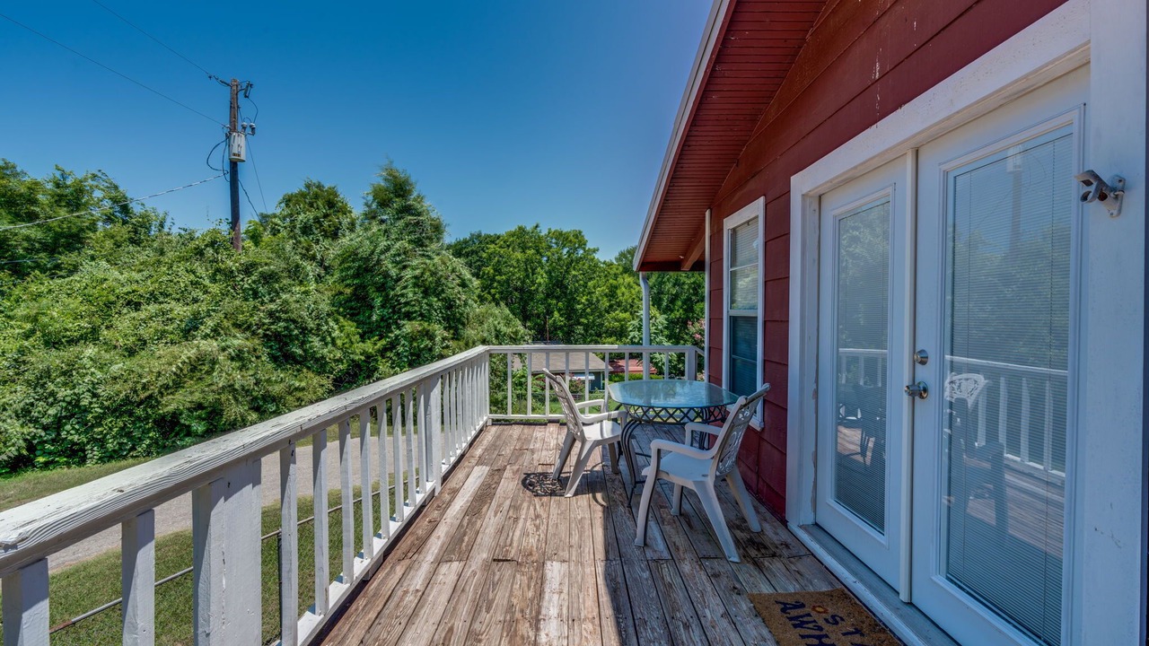 Photo of Outdoor in Dawson