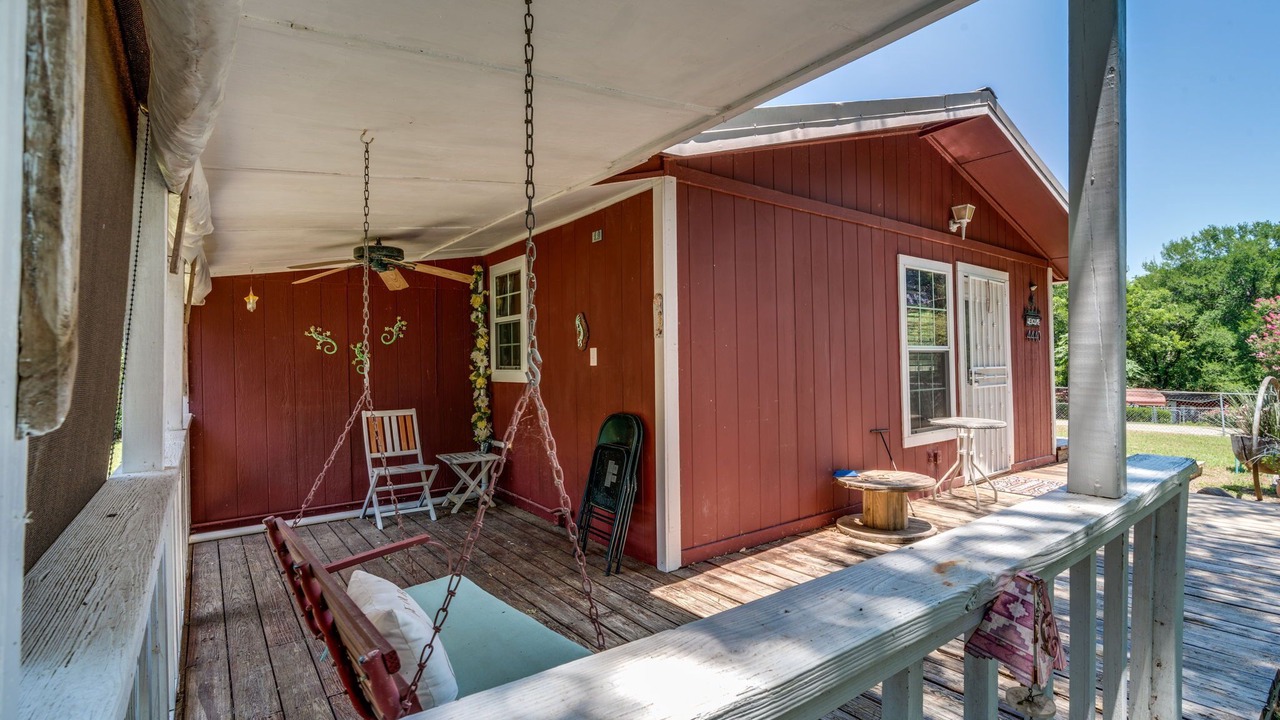 Photo of Patio Balcony in Dawson