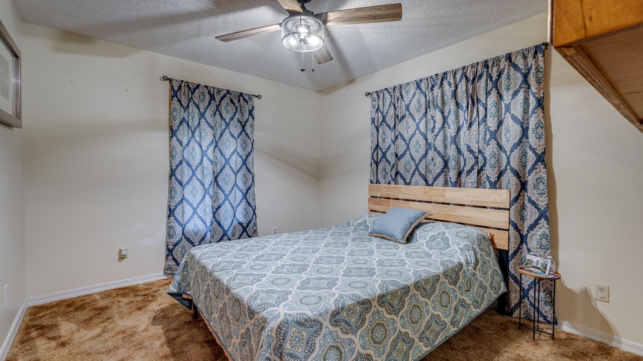 Photo of Bedroom in Fairbanks