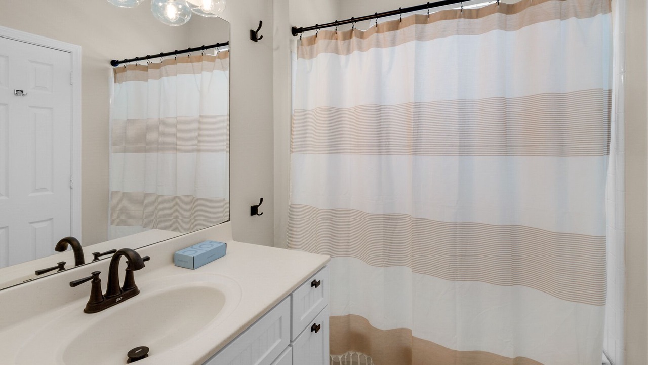 Photo of Bathroom in Gulf Trace