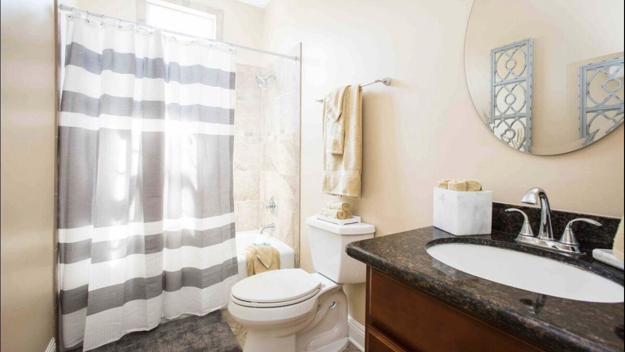 Photo of Bathroom in Freret