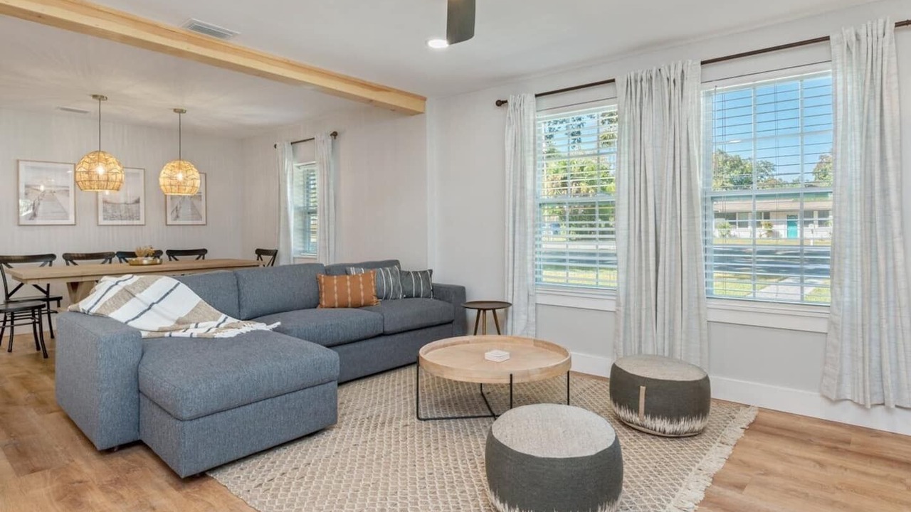 Photo of Livingroom in Fort Walton Beach