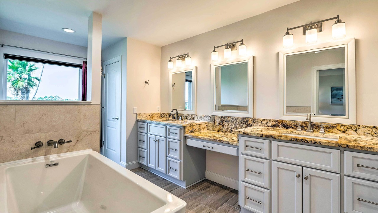 Photo of Bathroom in Callaway