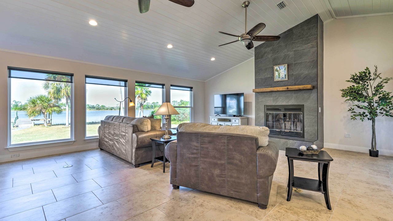 Photo of Livingroom in Callaway