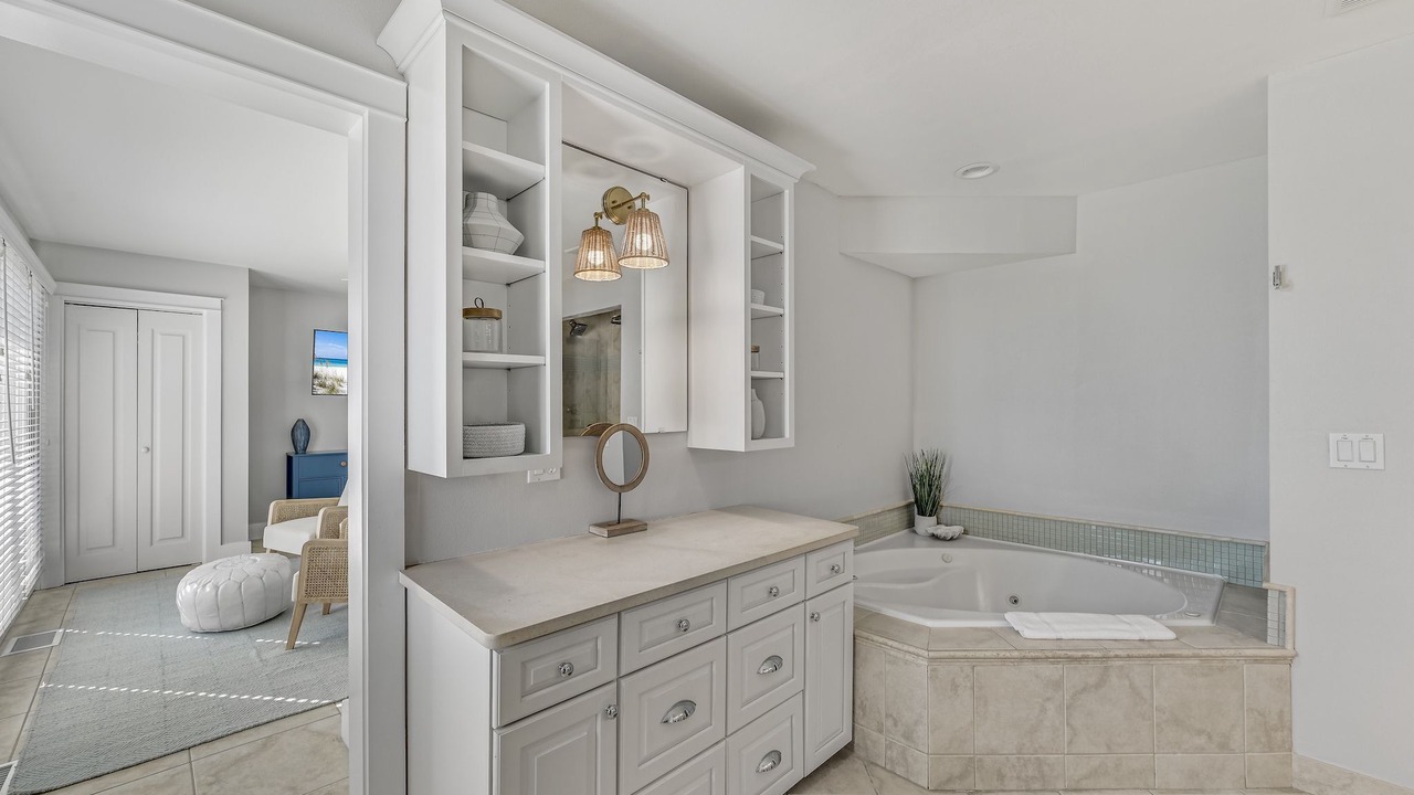 Photo of Bathroom in Gulf Pines