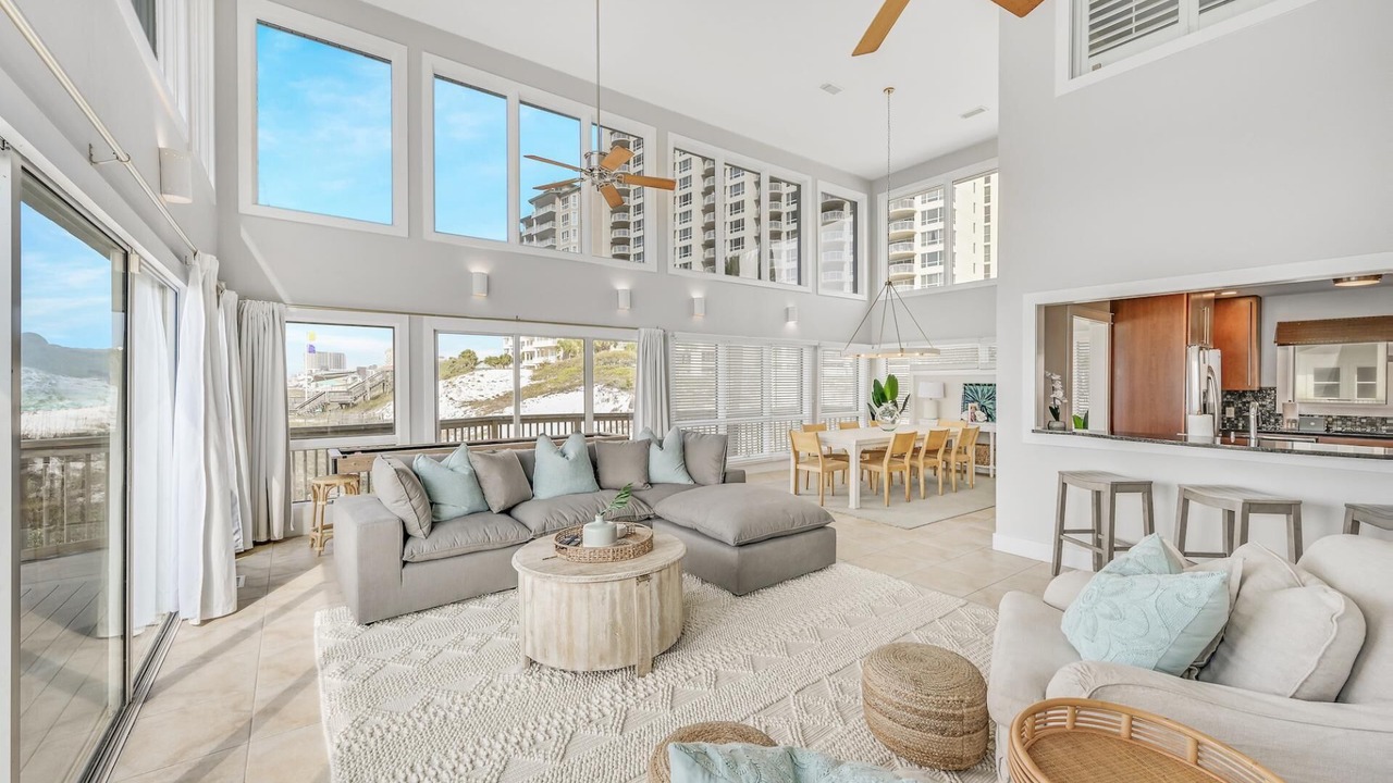 Photo of Livingroom in Gulf Pines