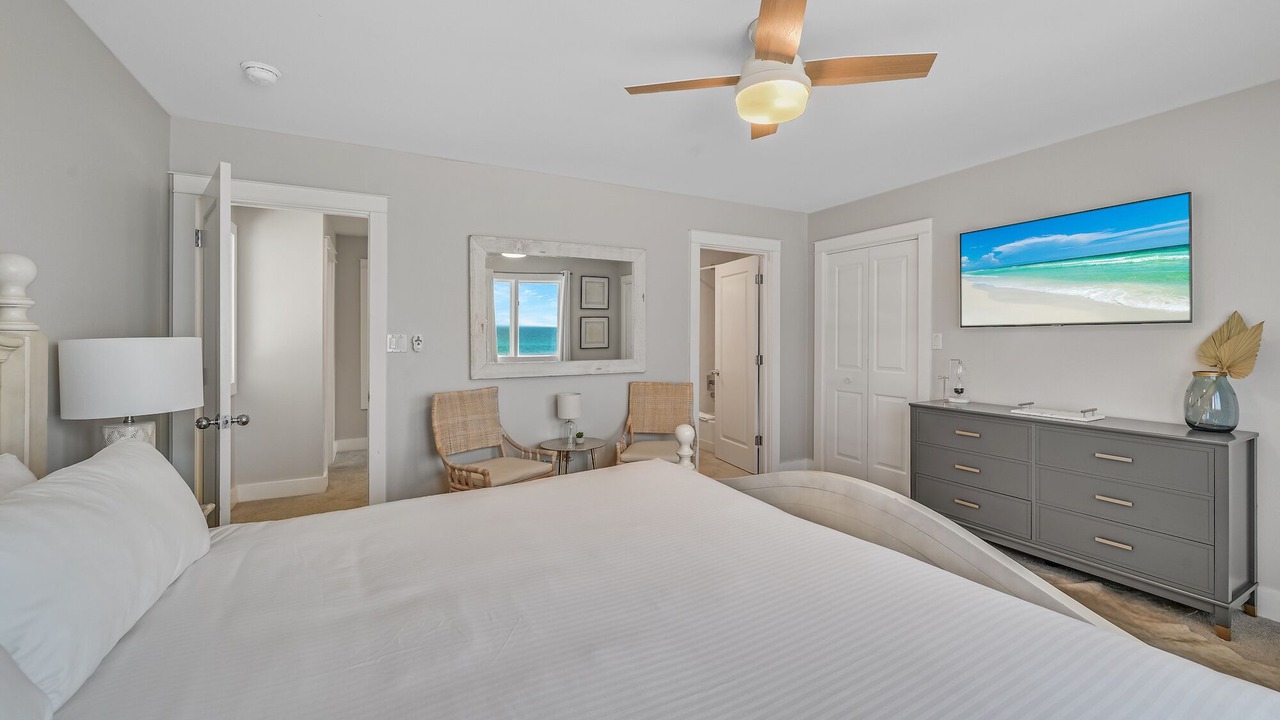 Photo of Bedroom in Gulf Pines